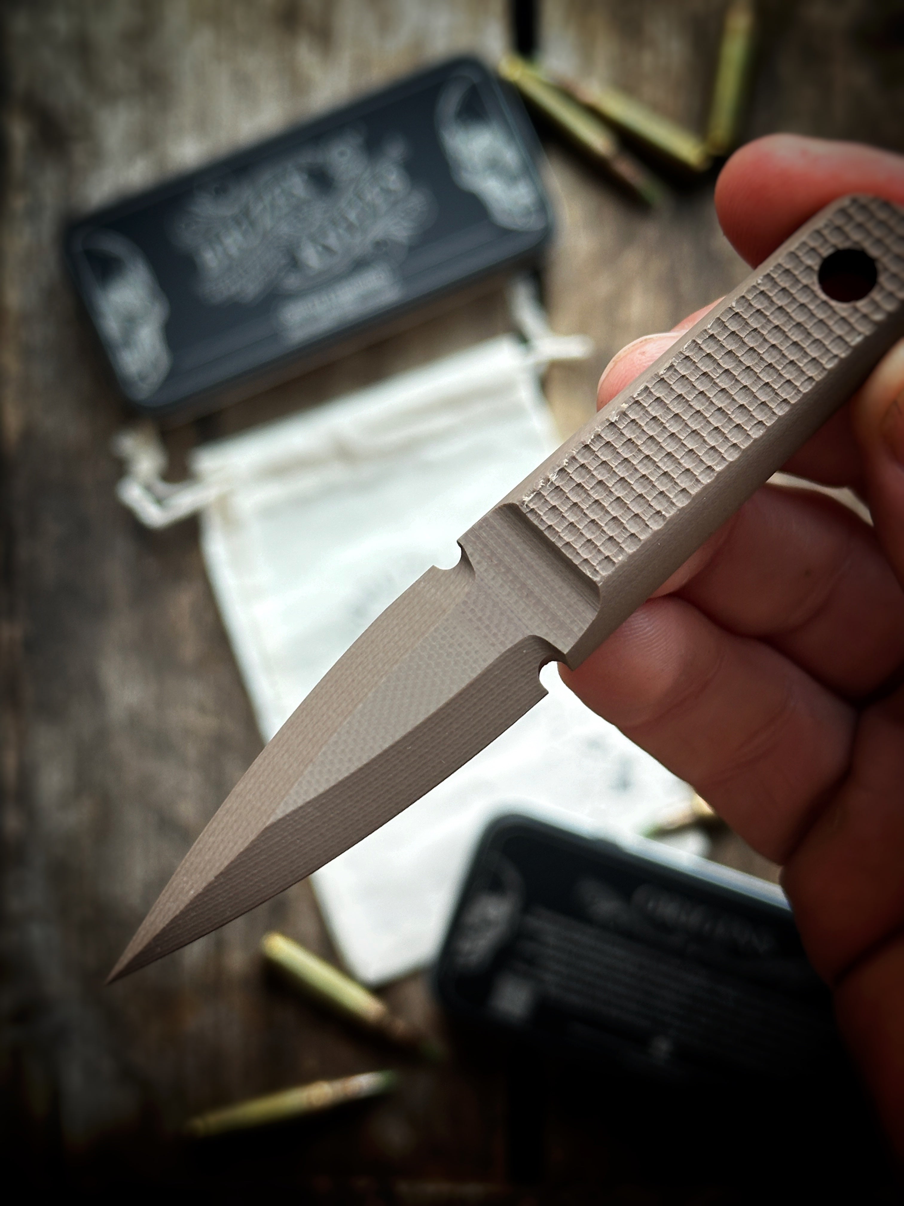 Earth Brown Peel Ply Coarse G10 - Thumb Dagger Version 1