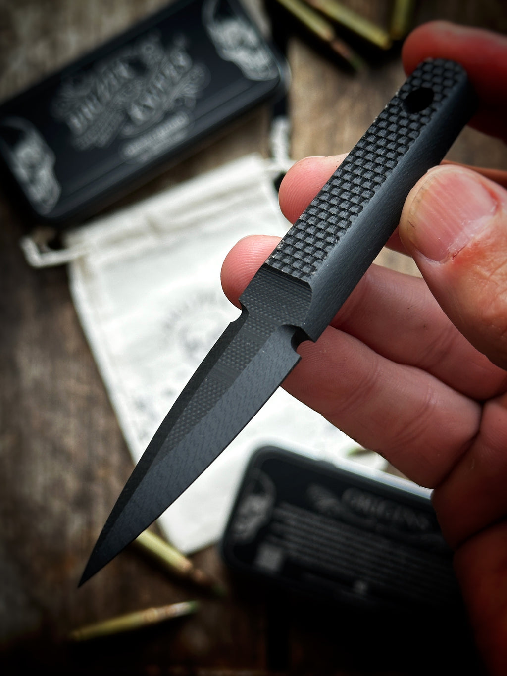 Black Peel Ply Coarse G10 - Thumb Dagger Version 1