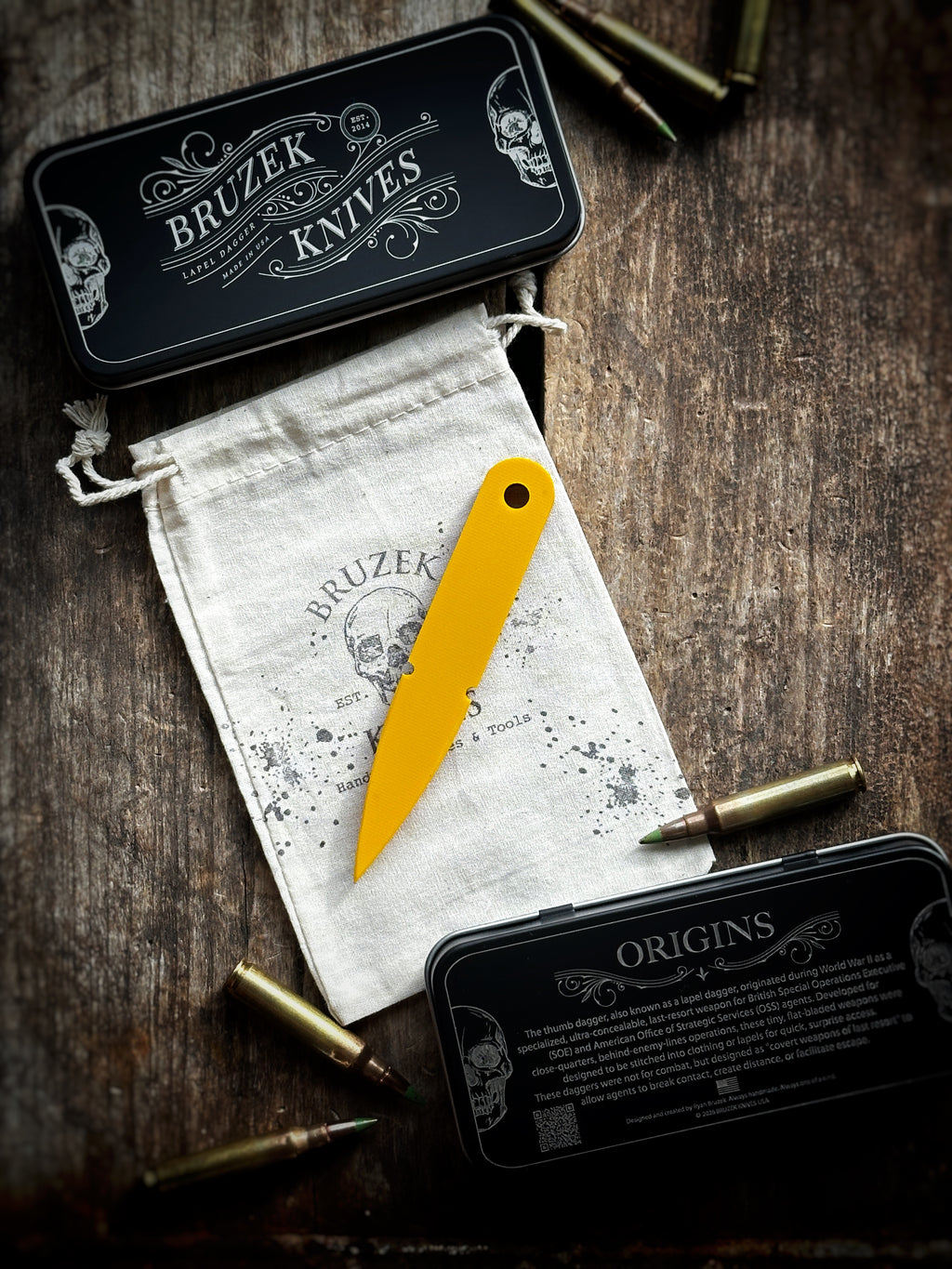 G10 Retro TRD (Black on top)  Thumb Dagger - Version 1