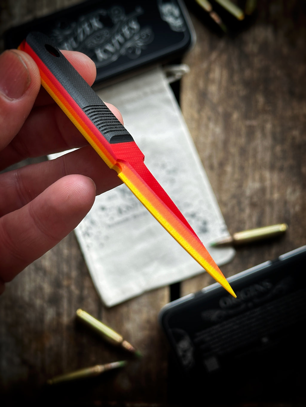G10 Retro TRD (Black on top)  Thumb Dagger - Version 1