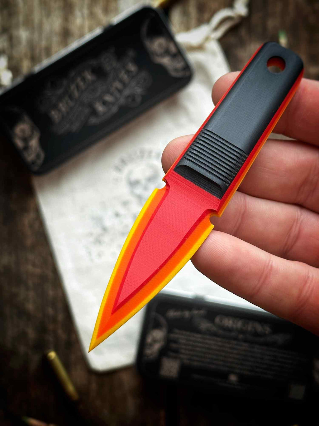 Retro TRD (Black on top) G10 - Thumb Dagger Version 2